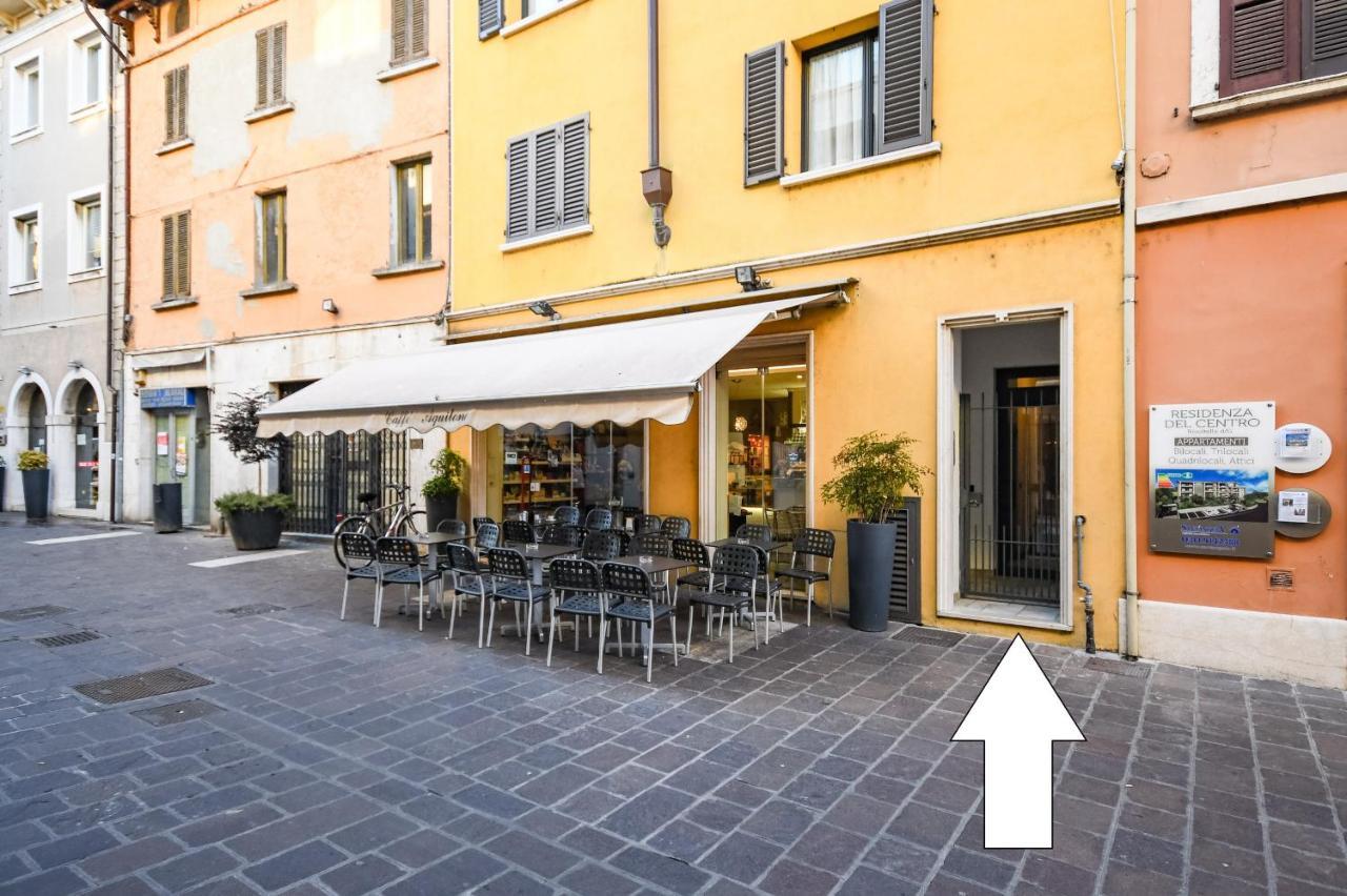 Apartmán Desenzanoloft Blue Lake Star Desenzano del Garda Exteriér fotografie